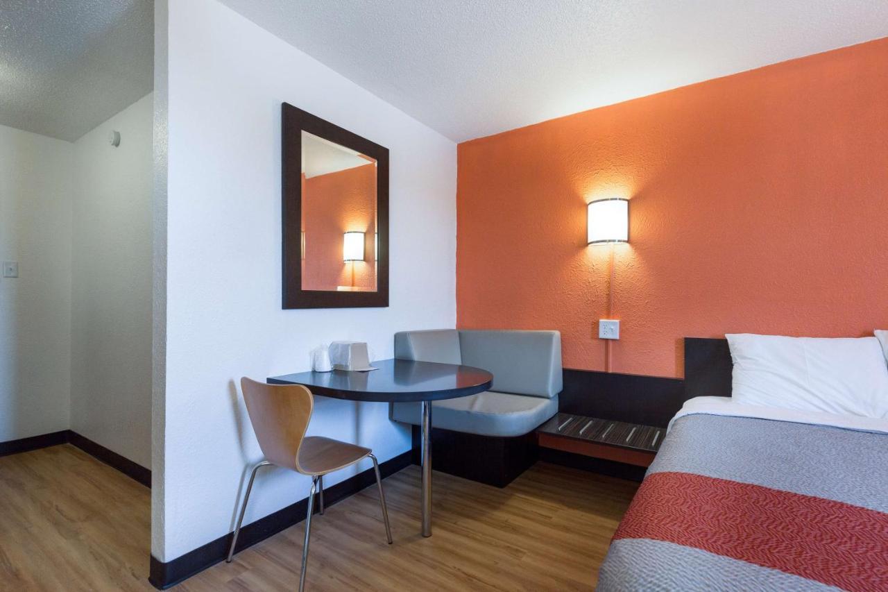 Motel 6-Lincoln, Il Екстер'єр фото